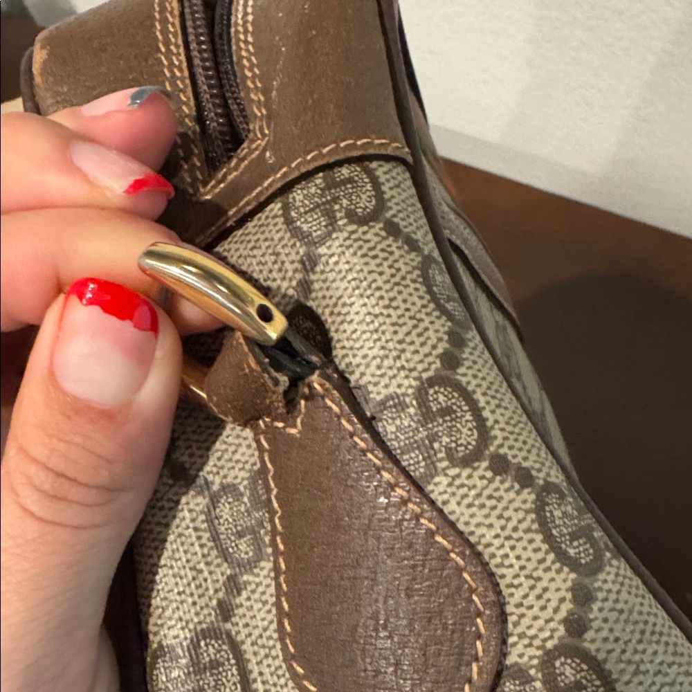 AUTHENTIC Gucci Monogram crossbody Bag in Brown and Tan - Picture 6 of 7